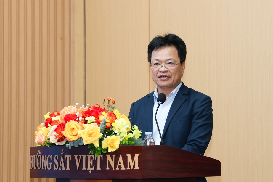 Đổi mới s&aacute;ng tạo, chuyển đổi số lĩnh vực đường sắt thực chất, hiệu quả- Ảnh 2.