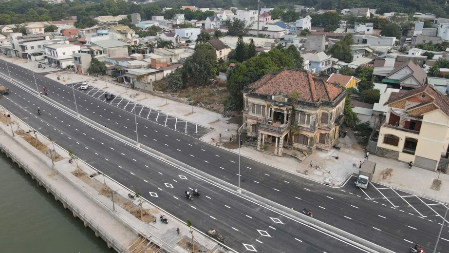 Khởi công, thông xe kỹ thuật loạt dự án cầu, đường kết nối Đồng Nai - TP.HCM- Ảnh 7. Khởi công, thông xe kỹ thuật loạt dự án cầu, đường kết nối Đồng Nai - TP.HCM- Ảnh 7.