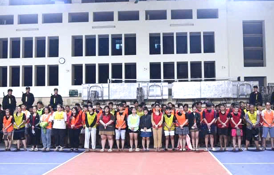 Công an Tuyên Quang triệt phá đường dây lừa đảo tại Campuchia, bắt giữ 205 đối tượng- Ảnh 1. Công an Tuyên Quang triệt phá đường dây lừa đảo tại Campuchia, bắt giữ 205 đối tượng- Ảnh 1.