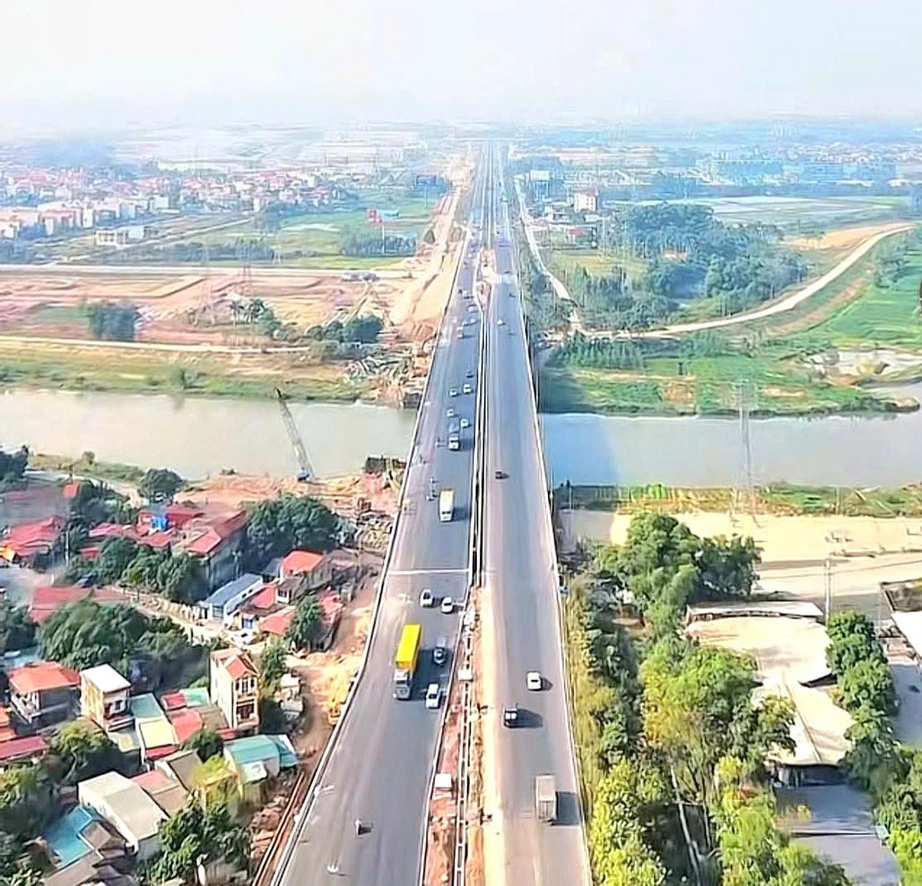 Vượt kh&oacute;, gỡ n&uacute;t thắt cầu Xương Giang tr&ecirc;n cao tốc H&agrave; Nội - Bắc Giang- Ảnh 3.