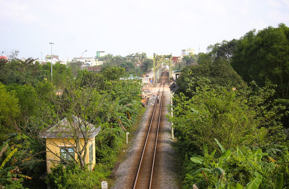 Công trình dịch chuyển, mở rộng đường ngang ở Quảng Trị đang triển khai thế nào?- Ảnh 12. Công trình dịch chuyển, mở rộng đường ngang ở Quảng Trị đang triển khai thế nào?- Ảnh 12.