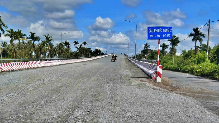 C&agrave; Mau: Tạm dừng lưu th&ocirc;ng cầu sắt Phước Long- Ảnh 1.