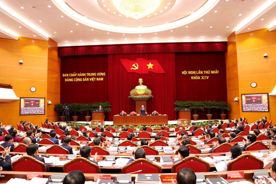 9 Uỷ vi&ecirc;n lần đầu tham gia Bộ Ch&iacute;nh trị- Ảnh 1.