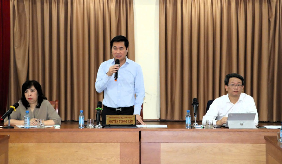 Bộ X&acirc;y dựng kịp thời phổ biến c&aacute;c quy định ph&aacute;p luật mới về ph&acirc;n loại v&agrave; ph&aacute;t triển đ&ocirc; thị- Ảnh 2.