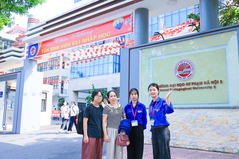 Bộ Giáo dục và Đào tạo nêu 5 tiêu chí tổ chức lại hệ thống đại học- Ảnh 1. Bộ Giáo dục và Đào tạo nêu 5 tiêu chí tổ chức lại hệ thống đại học- Ảnh 1.