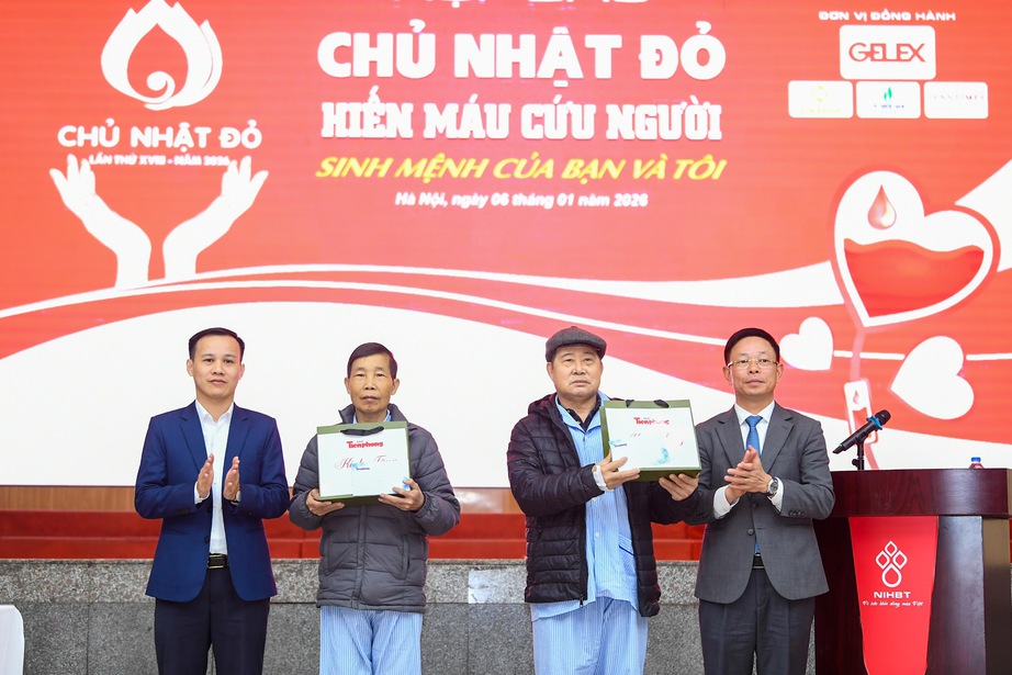 Chủ nhật đỏ mang sứ mệnh huy động m&aacute;u cứu người- Ảnh 2.