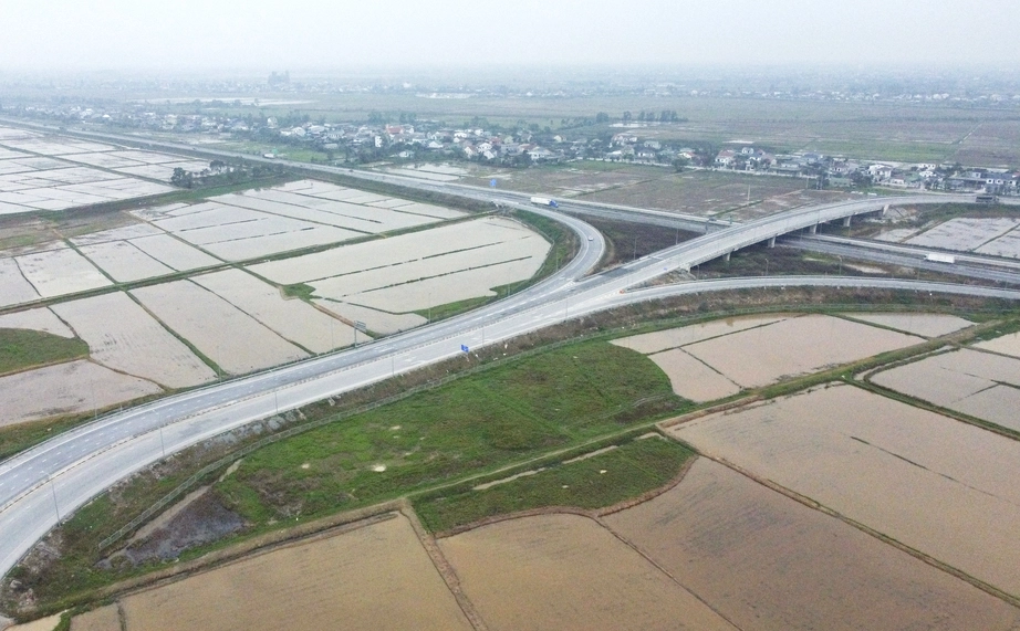 Nghệ An: Kh&ocirc;ng thể sản xuất, người d&acirc;n mong được thu hồi đất để phục vụ giao th&ocirc;ng- Ảnh 3.