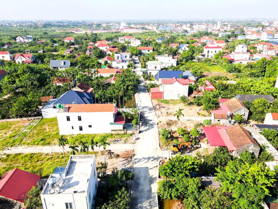 Người d&acirc;n một x&atilde; ở Hưng Y&ecirc;n hiến gần 3.000 m2 đất mở rộng h&agrave;ng chục con đường - Ảnh 5.