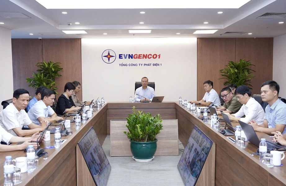 EVNGENCO1 sản xuất hơn 28 tỷ kWh điện trong 9 th&aacute;ng, tăng tốc ho&agrave;n th&agrave;nh mục ti&ecirc;u năm 2026- Ảnh 1.