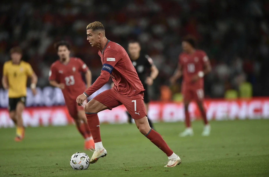 V&igrave; sao Ronaldo rời tuyển Bồ Đ&agrave;o Nha?- Ảnh 2.