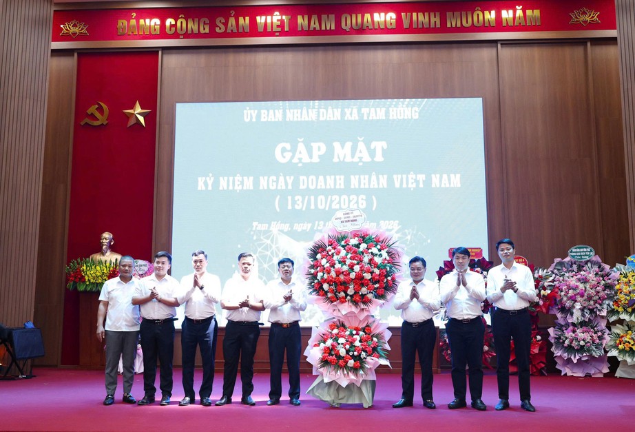 Phú Thọ đồng hành cùng doanh nghiệp, tạo động lực tăng trưởng hai con số- Ảnh 3.