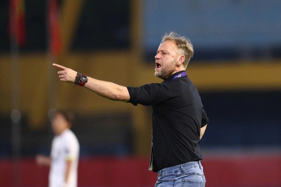 CLB Công an Hà Nội để lộ nhiều vấn đề sau trận thua Kashima Antlers- Ảnh 1.