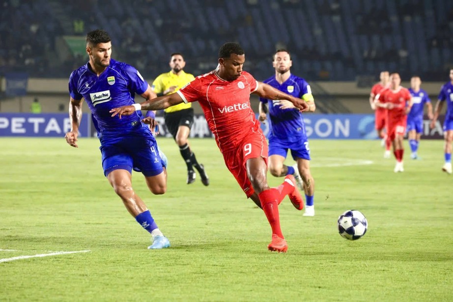 AFC Champions League Two: Thể Công Viettel thua sát nút đội bóng Indonesia- Ảnh 2.