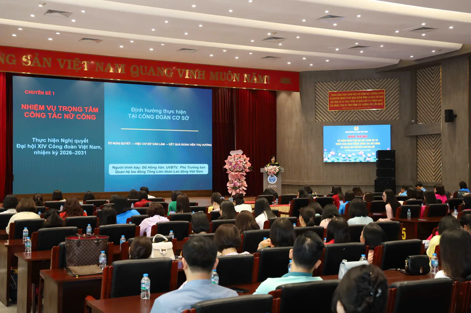 Công đoàn Xây dựng Việt Nam nâng cao chất lượng công tác nữ công, chăm lo lao động nữ- Ảnh 1.
