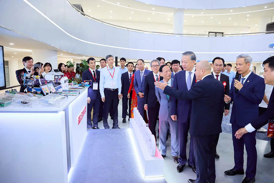 Đại học Bách khoa Hà Nội và GELEXIMCO khánh thành Trung tâm Đổi mới sáng tạo liên ngành- Ảnh 3.