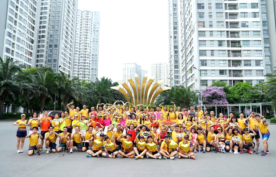 Hơn 200 CLB chạy bộ cả nước hào hứng hội tụ, khuấy động "Hanoi Vibes" tại VPIM 2026- Ảnh 3.