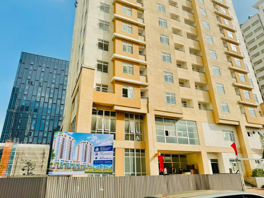 Hà Nội yêu cầu đẩy nhanh tiến độ dự án nhà ở tái định cư Xuân La, nhà ở xã hội Hạ Đình- Ảnh 2.