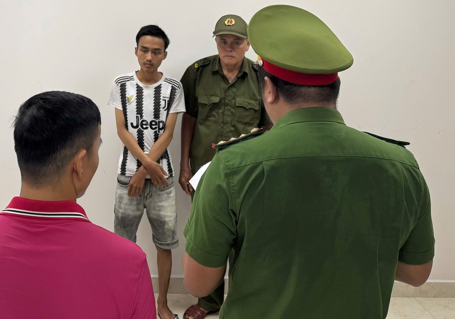 Đà Nẵng: Bắt đối tượng dùng dao đâm liên tiếp vào người ở cùng dãy trọ- Ảnh 1.