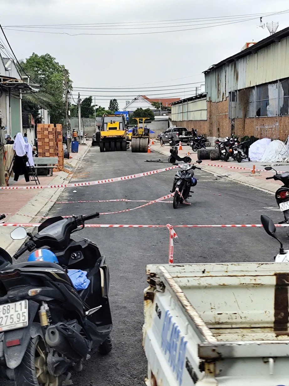 TP.HCM: Xe lu c&aacute;n tử vong một c&ocirc;ng nh&acirc;n tr&ecirc;n c&ocirc;ng trường đang thi c&ocirc;ng- Ảnh 1.