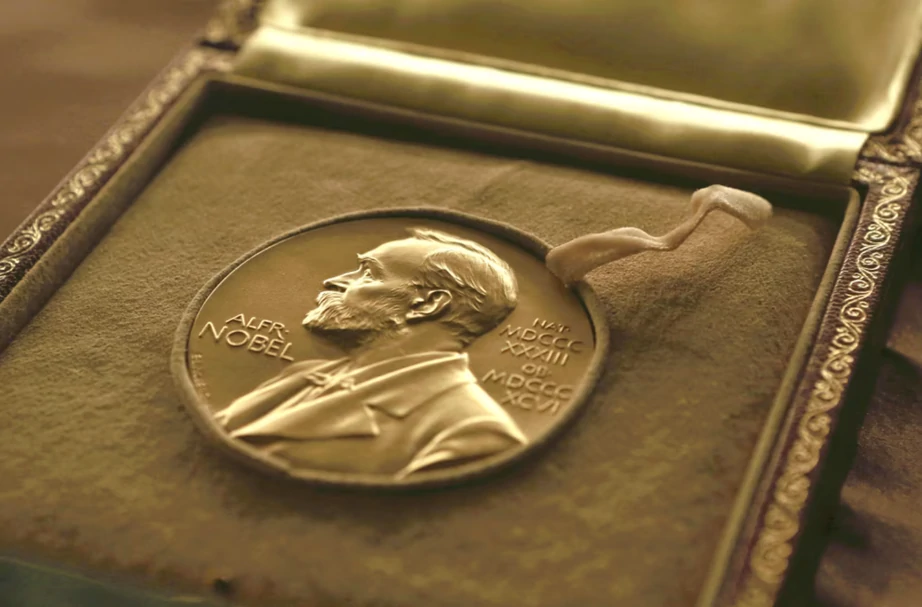 Đã đến lúc Nobel Văn học gọi tên Murakami, Tàn Tuyết?- Ảnh 1.