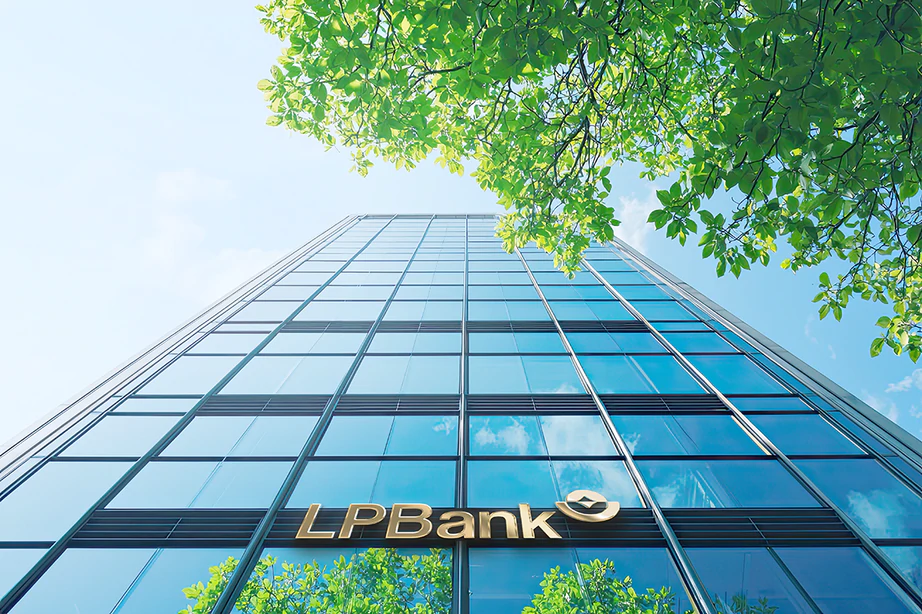 LPBank lãi 10.421 tỷ đồng lợi nhuận trước thuế sau 9 tháng đầu năm 2026- Ảnh 1.