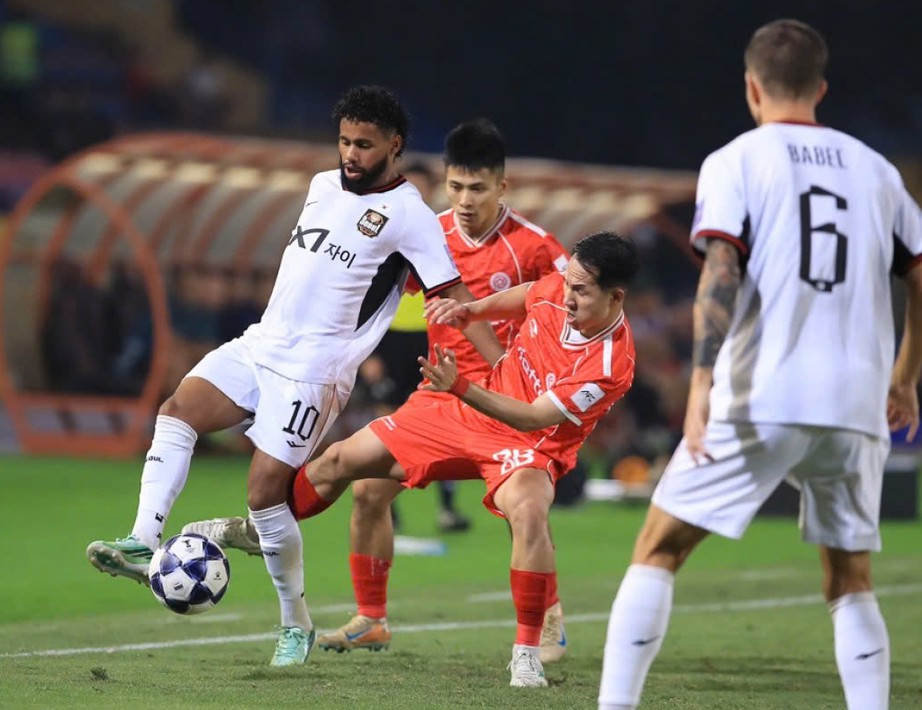 Thể Công Viettel thua đậm FC Seoul tại AFC Champions League Two- Ảnh 1.