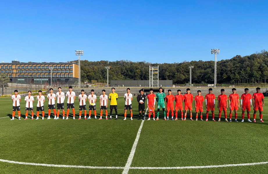 U17 Việt Nam thắng trận thứ hai trước World Cup 2026- Ảnh 1.