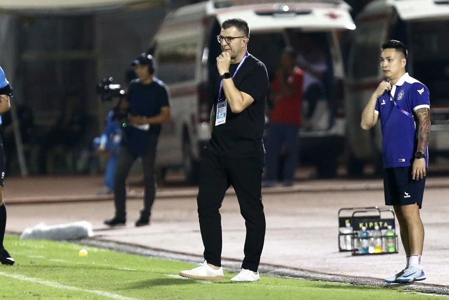 HLV Roland quyết tâm cùng U17 Việt Nam làm nên lịch sử tại World Cup 2026- Ảnh 1.
