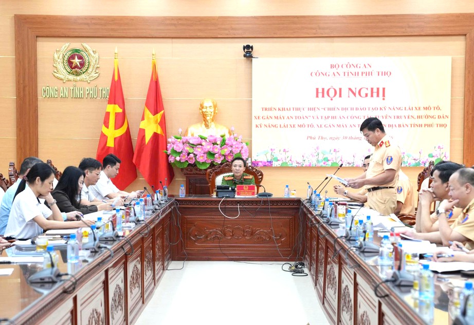 Phú Thọ: Triển khai chiến dịch đào tạo kỹ năng lái xe mô tô an toàn- Ảnh 1.