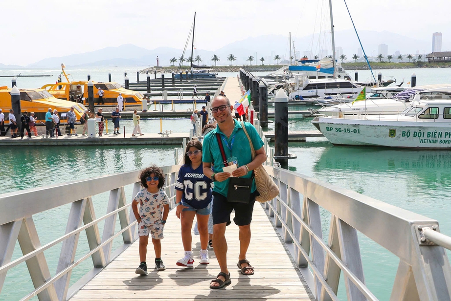 Kh&aacute;nh H&ograve;a đ&oacute;n chuyến t&agrave;u du lịch biển quốc tế thứ 9, từ đầu năm 2026- Ảnh 2.