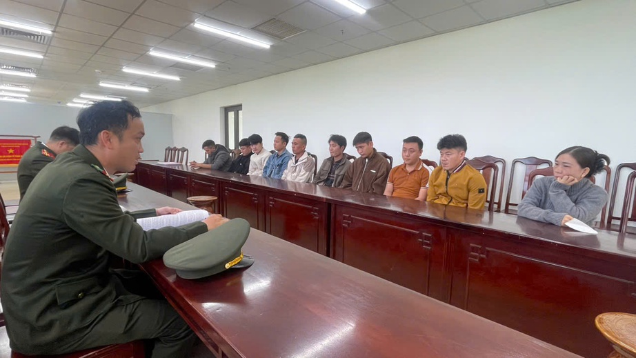 Huế: Đ&aacute;nh bạc hơn 41 tỷ đồng, 16 đối tượng bị khởi tố- Ảnh 1.