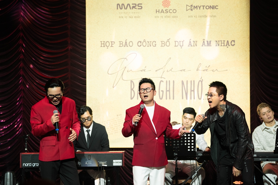 Ban nhạc Quả Dưa Hấu ch&iacute;nh thức t&aacute;i hợp sau gần 3 thập kỷ- Ảnh 2.