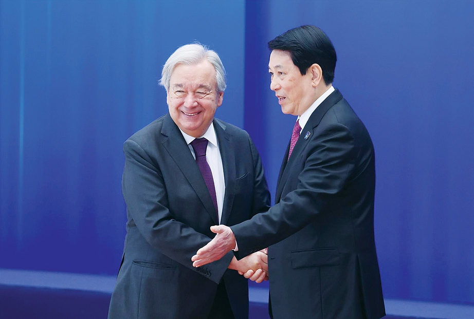 Ngoại giao Việt và dấu ấn “vượt gió ngược”- Ảnh 2. Ngoại giao Việt và dấu ấn “vượt gió ngược”- Ảnh 2.