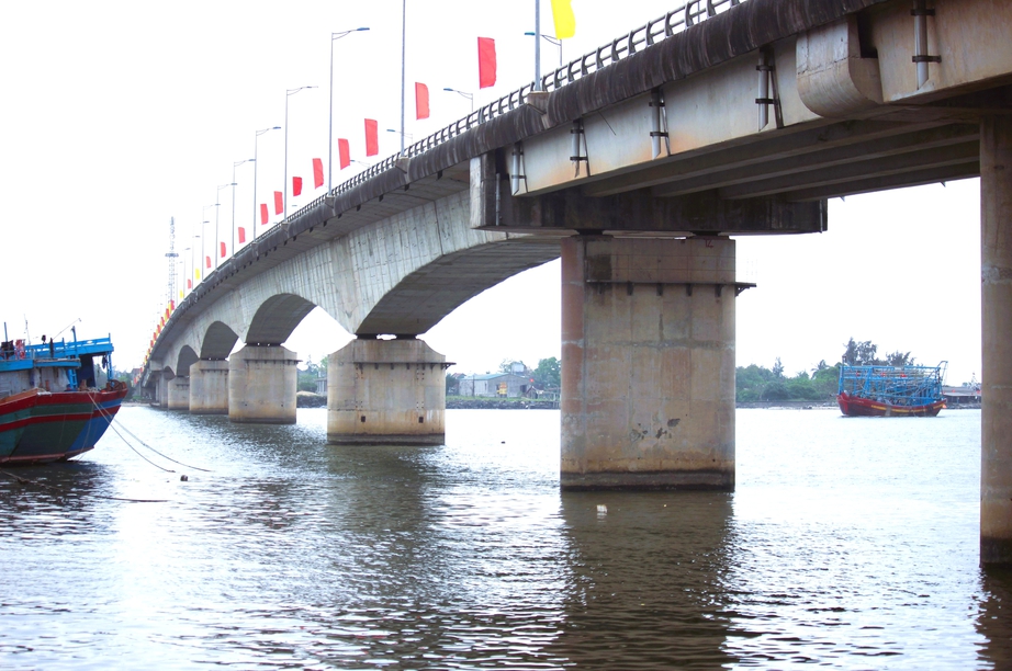 Ngư d&acirc;n Quảng Trị vươn khơi, khoang t&agrave;u đầy ắp &ldquo;lộc&rdquo; biển đầu năm- Ảnh 11.