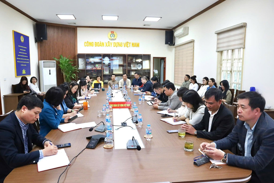 Tổng B&iacute; thư T&ocirc; L&acirc;m dự Hội nghị qu&aacute;n triệt, triển khai Nghị quyết 79, 80 của Bộ Ch&iacute;nh trị- Ảnh 7.