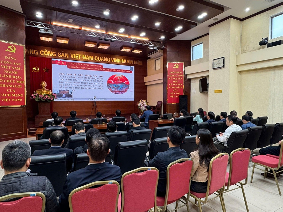 Tổng B&iacute; thư T&ocirc; L&acirc;m dự Hội nghị qu&aacute;n triệt, triển khai Nghị quyết 79, 80 của Bộ Ch&iacute;nh trị- Ảnh 5.