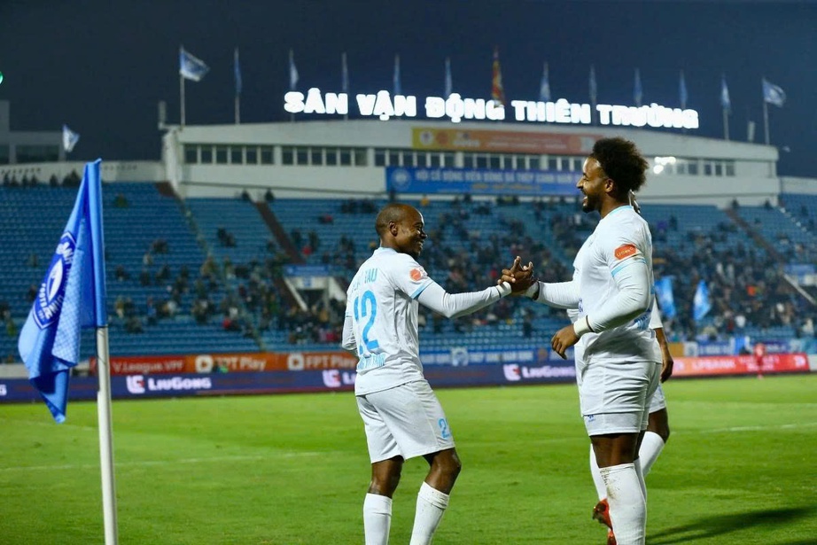 V-League: Nhận b&agrave;n thua v&agrave;o ph&uacute;t cuối, Nam Định bị H&agrave; Tĩnh cầm h&ograve;a- Ảnh 1.