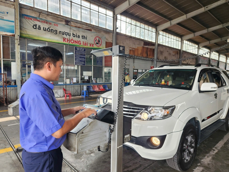 Thấy g&igrave; sau 10 ng&agrave;y kiểm định kh&iacute; thải theo quy tr&igrave;nh mới?- Ảnh 2.