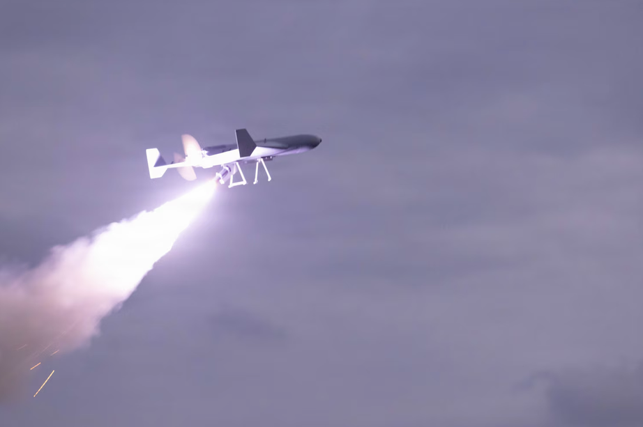 Hai con trai lớn của &ocirc;ng Donald Trump "r&oacute;t tiền" v&agrave;o doanh nghiệp sản xuất drone- Ảnh 2.