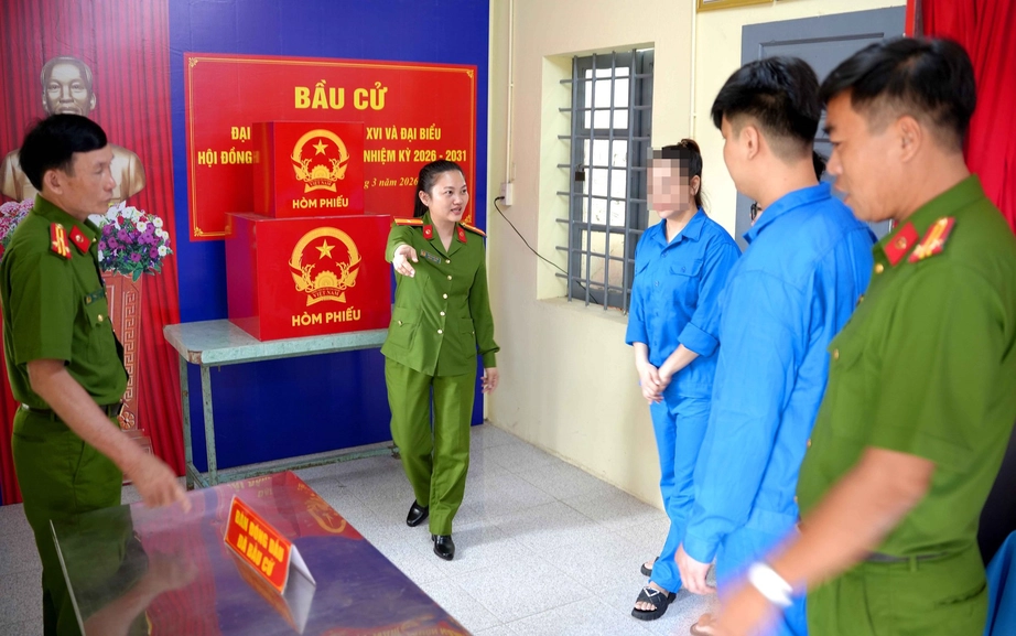 Thiếu tướng Nguyễn Quốc Toản: Bảo đảm tuyệt đối an ninh, an to&agrave;n cuộc bầu cử- Ảnh 3.