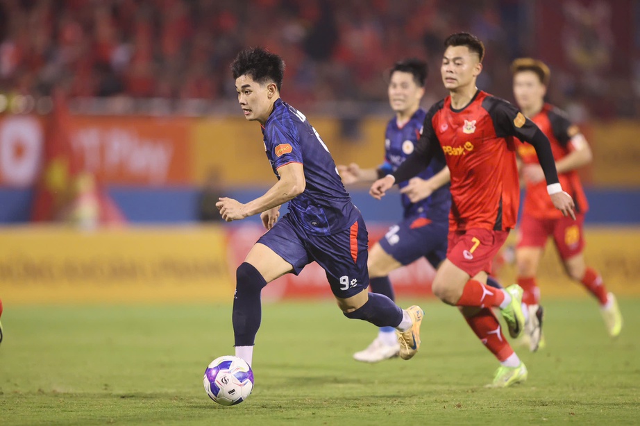 V-League: CLB C&ocirc;ng an H&agrave; Nội thắng s&aacute;t n&uacute;t Ninh B&igrave;nh- Ảnh 1.