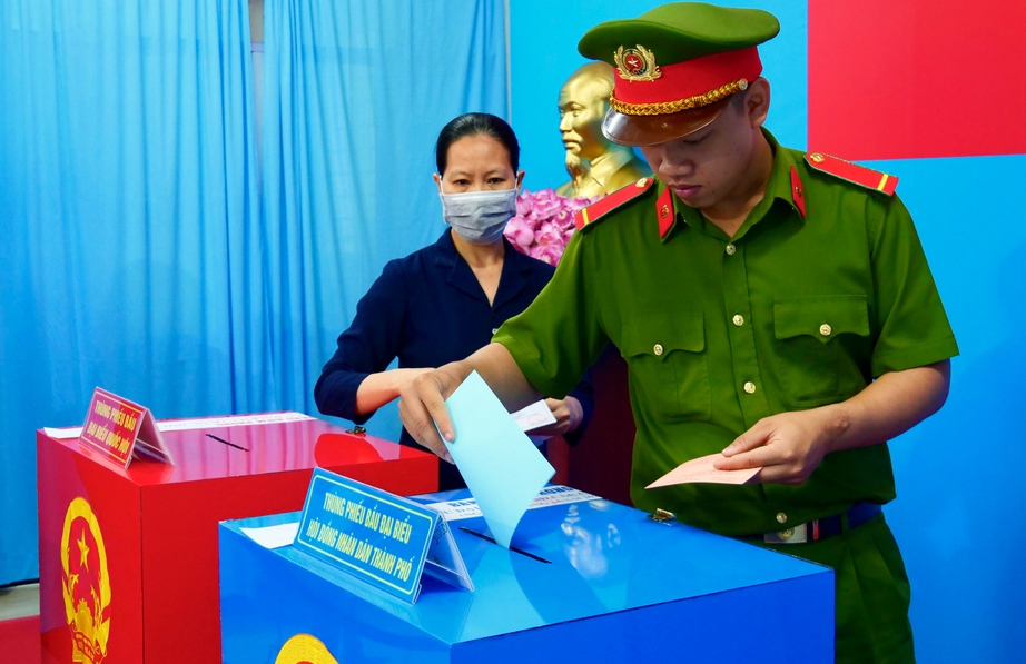 Tỷ lệ cử tri đi bầu cử ở TP.HCM đạt 96,67%- Ảnh 2.
