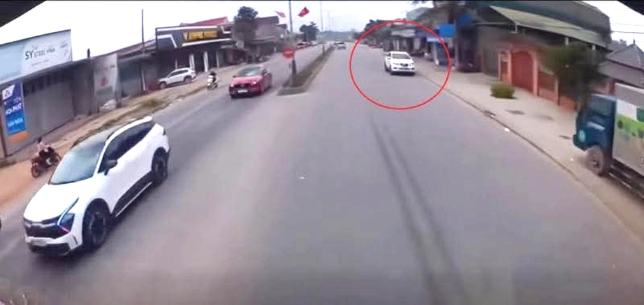 Nhiều t&agrave;i xế vi phạm ở H&agrave; Tĩnh bị xử phạt  qua hệ thống VneTraffic- Ảnh 3.