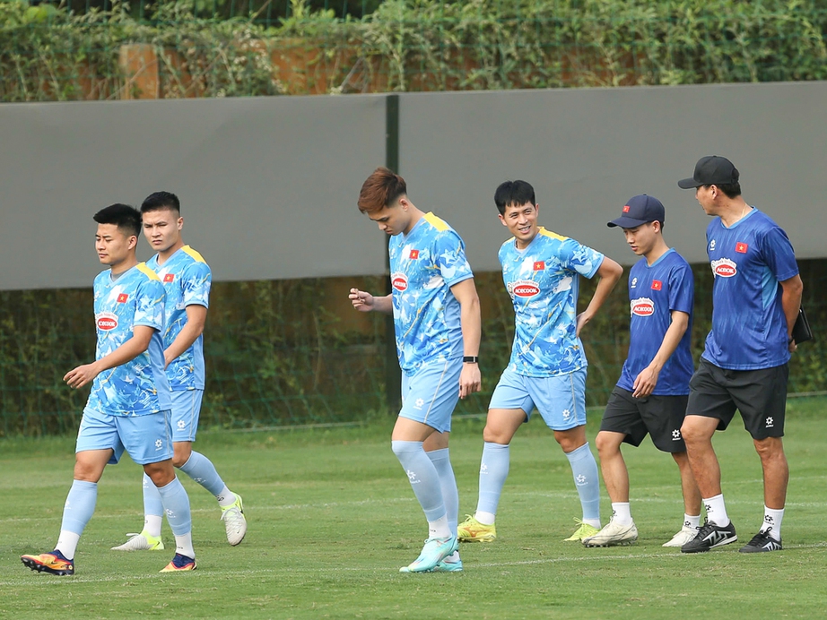 Đ&igrave;nh Trọng h&agrave;o hứng trở lại đội tuyển Việt Nam sau hơn 1.000 ng&agrave;y- Ảnh 2.