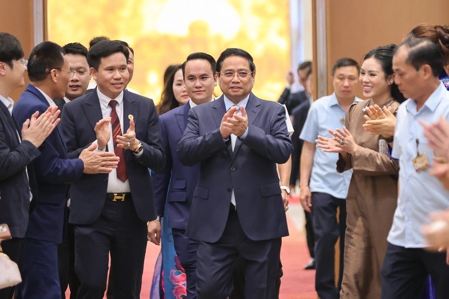 Thủ tướng: Doanh nghiệp là chủ thể trong thực hiện mục tiêu tăng trưởng từ 10% trở lên- Ảnh 1. Thủ tướng: Doanh nghiệp là chủ thể trong thực hiện mục tiêu tăng trưởng từ 10% trở lên- Ảnh 1.