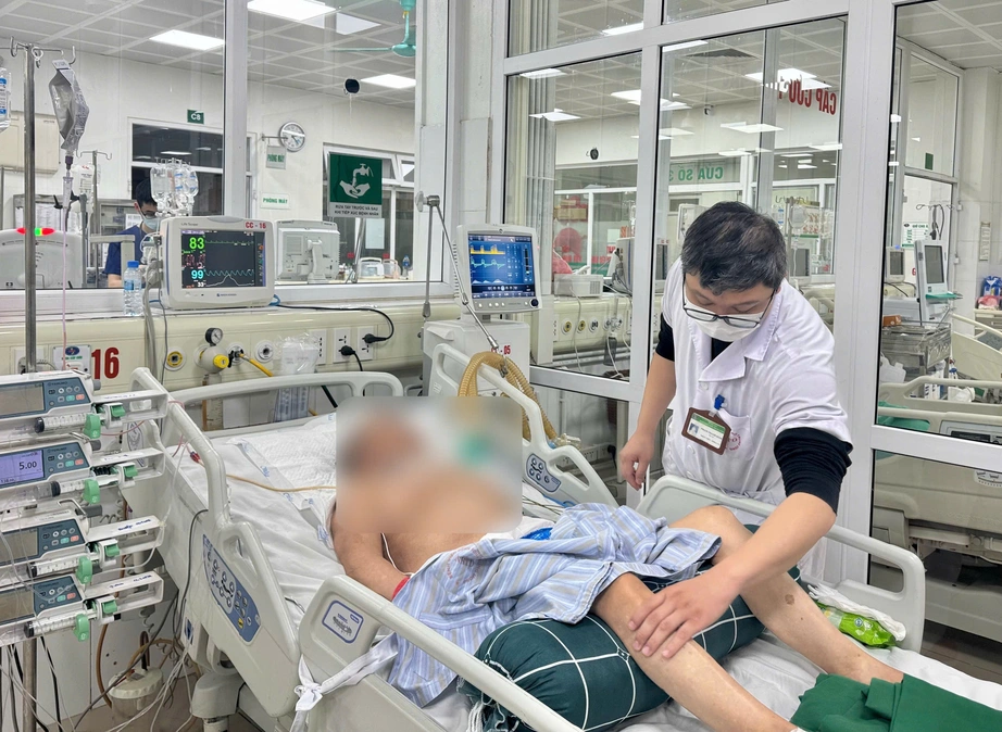 Li&ecirc;n tiếp c&aacute;c ca uốn v&aacute;n co cứng h&agrave;m, cơ to&agrave;n th&acirc;n nhập viện- Ảnh 1.