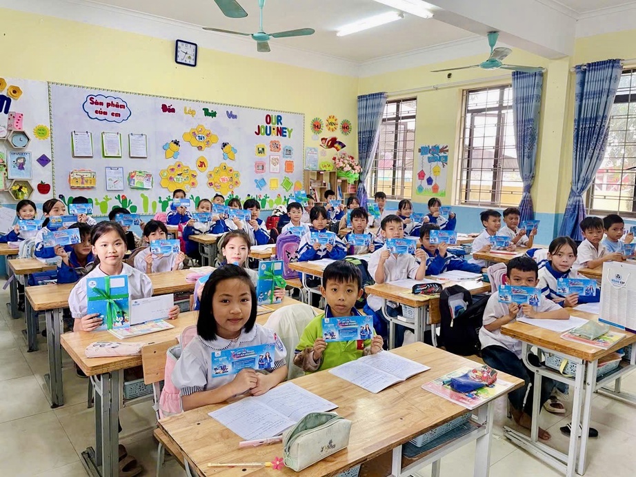 Bộ Gi&aacute;o dục v&agrave; Đ&agrave;o tạo siết quản l&yacute; thi ngoại ngữ, tiếng Việt- Ảnh 1.