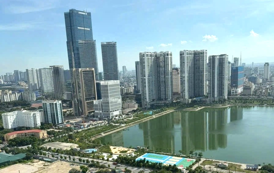 Thị trường văn phòng Hà Nội “chuyển pha”: Từ mở rộng quy mô sang nâng chuẩn chất lượng- Ảnh 1.