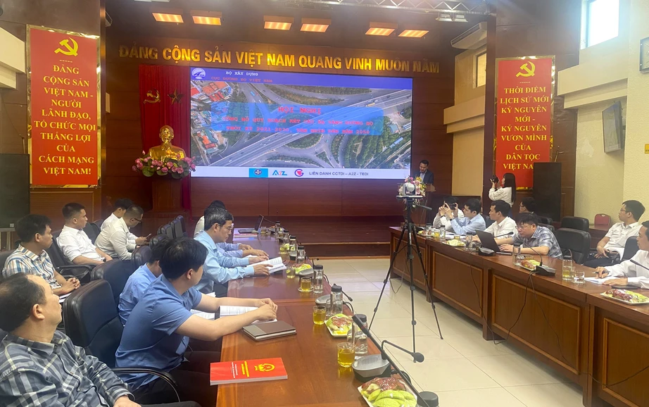 Công bố quy hoạch đường bộ mới: Cả nước có hơn 8.900 km đường cao tốc vào năm 2050- Ảnh 1. Công bố quy hoạch đường bộ mới: Cả nước có hơn 8.900 km đường cao tốc vào năm 2050- Ảnh 1.