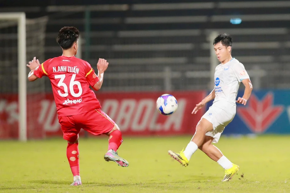 V-League: Nam Định thắng kịch t&iacute;nh PVF-CAND- Ảnh 2.